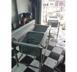 Industrial washbasin 05