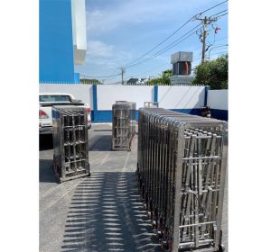 Stainless steel folding gate door