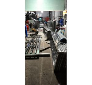 Iron door 08